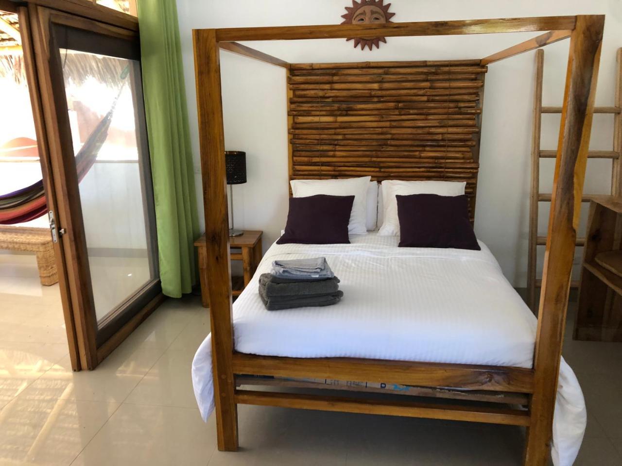 Nautilus Lodge Puerto Lopez Ngoại thất bức ảnh